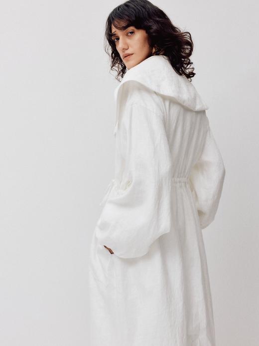 LIYIHAN亘云麻 | 25春大翻领亚麻抽绳长风衣收腰女上衣休闲时尚 商品图3