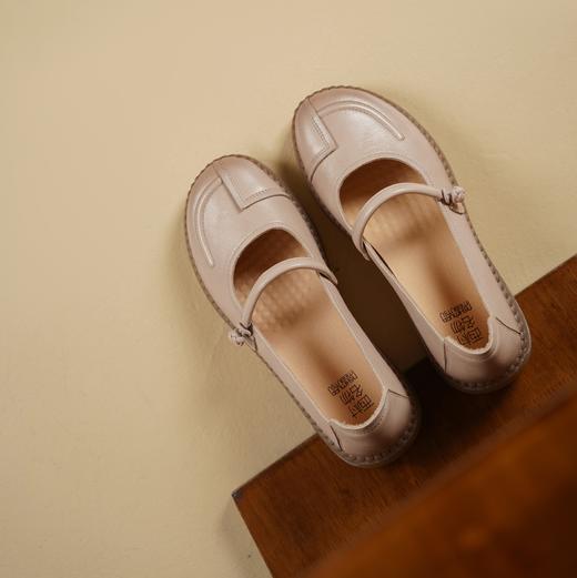 西村名物2025年春季新款舒适平底复古百搭低跟单鞋T25AE15141 商品图7