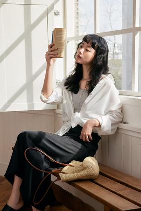 天丝亚麻· 老钱风衬衫 ，会‘呼吸’的豪华面料，✔85%天丝+亚麻 ，ins博主ootd的老钱慵懒风