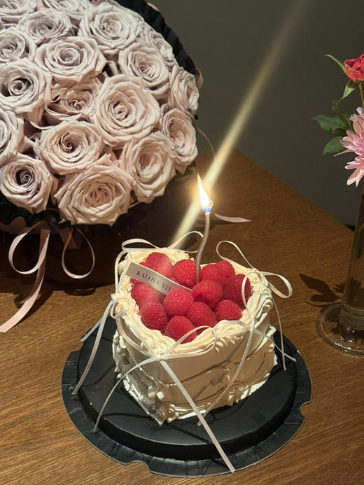 情人节简约高级树莓装饰爱心纪念日周年生日蛋糕 商品图0