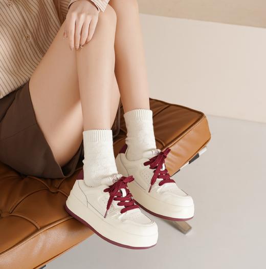 西村名物2025年春季新款舒适厚底防滑系带百搭板鞋小白鞋25AM15101 商品图0