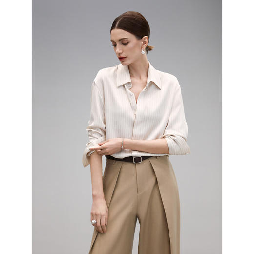 COCOBELLA商务休闲肌理缎面春夏条纹衬衫高智通勤衬衣SR7061 商品图2