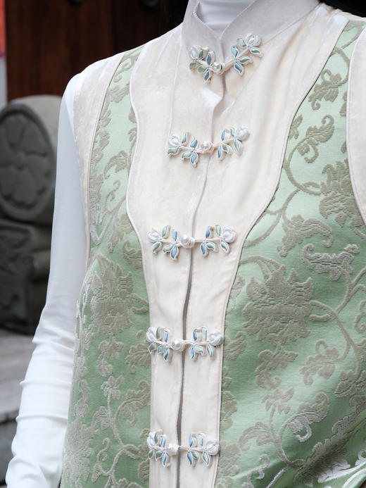 盛唐牡丹| 卷草纹漳缎拼丝绒马甲 商品图2