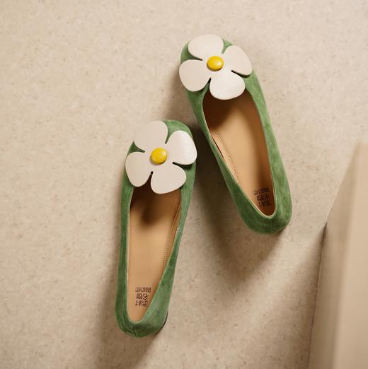 西村名物2025年春季新款舒适平底花瓣配饰百搭低跟单鞋X25AE14631 商品图6