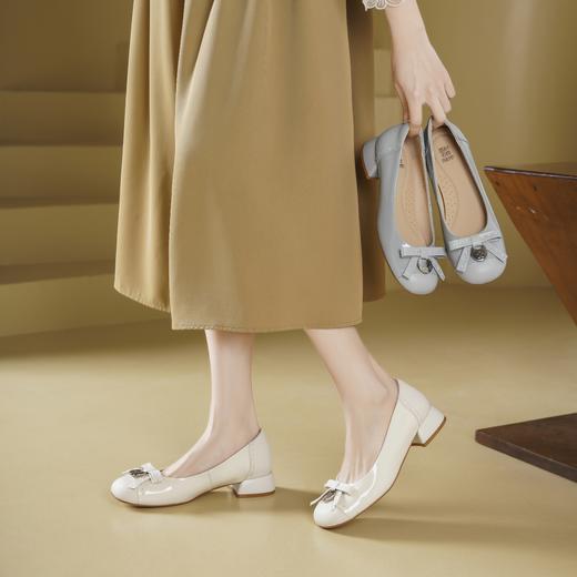 西村名物2025年春季新款舒适平底复古百搭低跟单鞋X25AE14481 商品图1