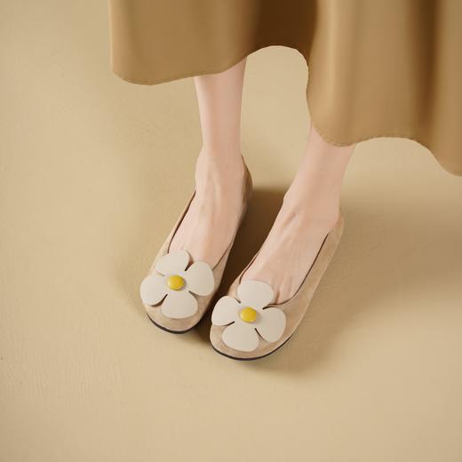 西村名物2025年春季新款舒适平底花瓣配饰百搭低跟单鞋X25AE14631 商品图2