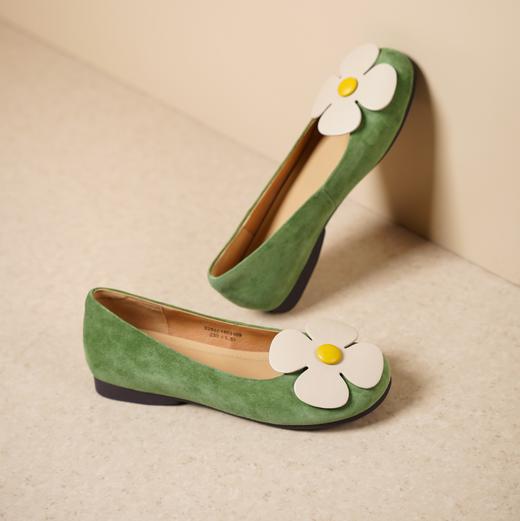西村名物2025年春季新款舒适平底花瓣配饰百搭低跟单鞋X25AE14631 商品图5