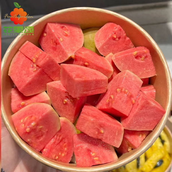 【巴拉巴拉】红心芭乐 热带番石榴 切盒 约250g