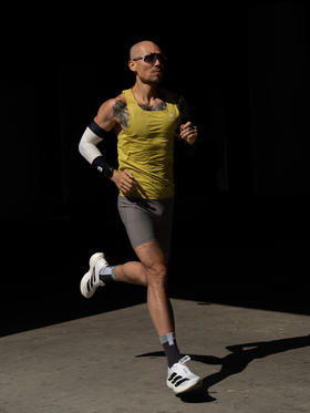 BODYWIT专注PRO男马拉松背心