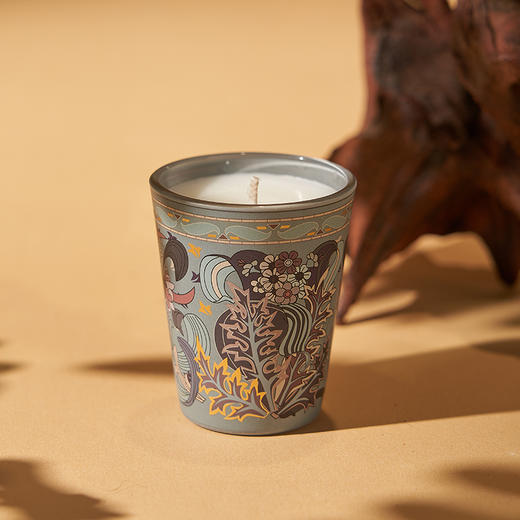 V&A博物馆工艺美术大师系列草莓小偷 茛苕 凤头鹦鹉和石榴 百合茛苕 香氛小蜡烛 商品图4