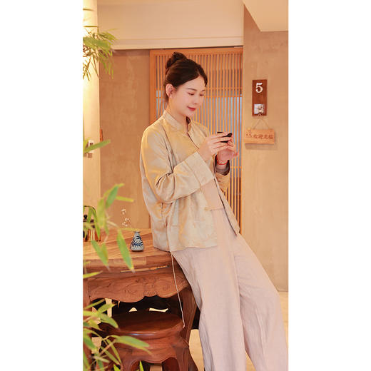 【2026东衣作】新中式外套（25710056石蜜-设计师） 商品图2