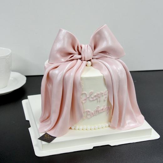 【蝴蝶结蛋糕】 商品图0