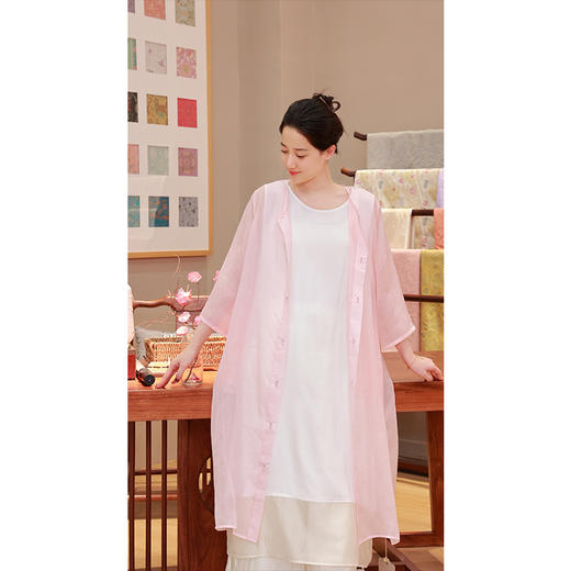 【抖音专属】宽肩吊带(24718709凝脂) 商品图1