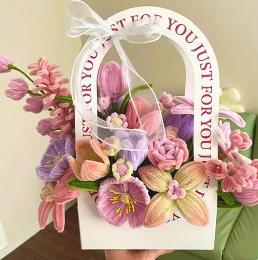 女神节英文简约手提盒 商品图1