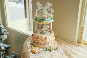 旋转木马裱花款