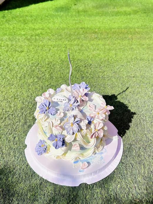 热销“花影绮梦”韩式黄油抹面，银色弯曲蜡烛， 提前8小时预定 商品图0