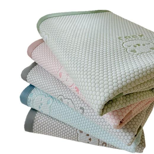 【a类凉席夏天新款】豆豆-冰丝席子三件套 夏季学生宿舍水洗睡垫空调席  商品图4