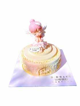 新品“克拉公主”香草巧克力慕斯，芒果慕斯夹心提前5小时预定