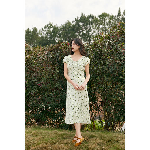 HeyDress法式茉莉印花连衣裙女夏季V领收腰设计浪漫气质度假裙子 商品图0