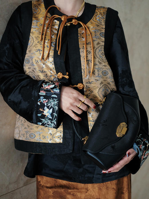 盛唐牡丹| 鹤鹿同春重缎宋锦双面穿马甲 商品图4