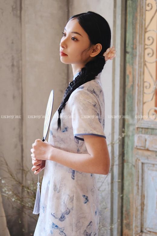 【门店同款】ENJOY春季云敛-春光推盏春日蝶序中式旗袍 162146352 商品图8
