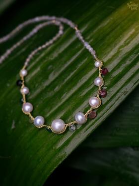 SpoiledBrat Jewelry碧玺珍珠月光石彩编项链