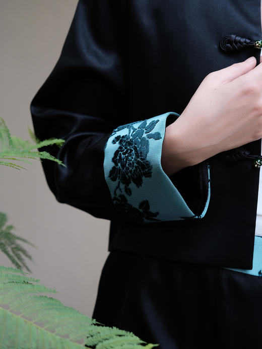 盛唐牡丹| 绿色漳绒袖口外套 商品图4