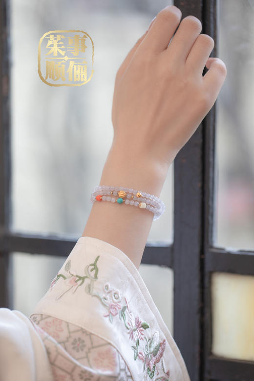 【茱事顺俪】18K黄金和田玉毛衣链、手链两用款 商品图4