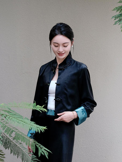 盛唐牡丹| 绿色漳绒袖口外套 商品图2