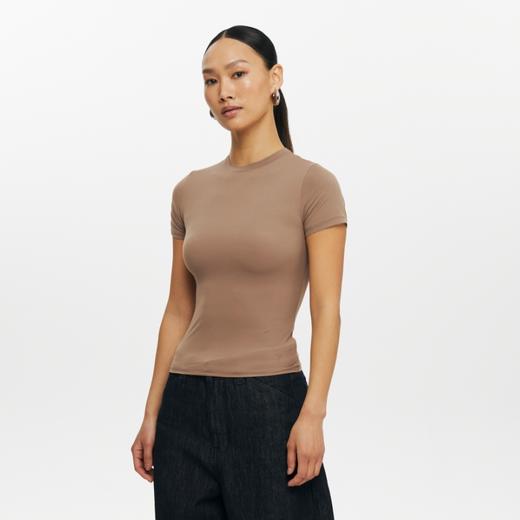 oneup塑形弹力裸感修身短袖T恤 商品图4