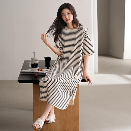 洁丽雅新款睡裙过膝薄款夏季条纹连衣裙短袖休闲宽松可外穿睡衣女 商品图2