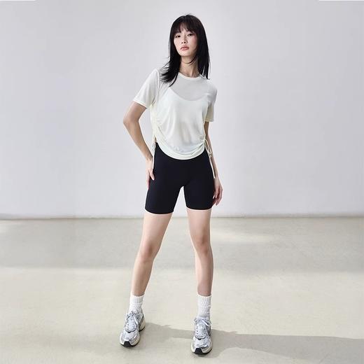 跃牌【周游世界系列】2025春夏新品天丝莱赛尔轻薄运动上衣吸湿速干宽松健身服TP0877 商品图4