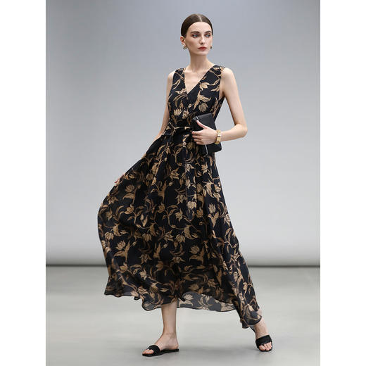 COCOBELLA莱赛尔花卉大摆连衣裙度假风深V领大女主长裙FR0058 商品图0