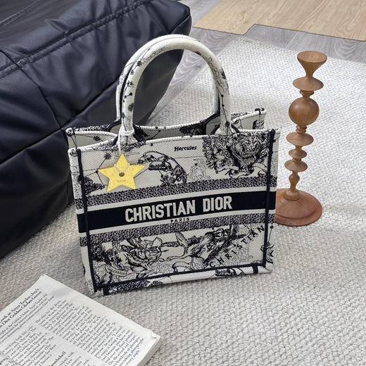 Dior 小号 奶白色 帆布刺绣 十二星座系列 托特 商品图0