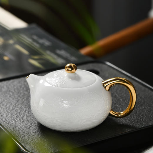 辰龙戏水陶瓷茶具茶碗茶杯浮雕手绘鎏金成艺隐雕辰龙戏水全组（9件套 商品图4