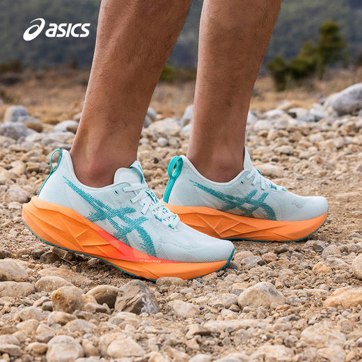 ASICS亚瑟士男子轻量回弹跑鞋NOVABLAST 5舒适透气减震运动鞋1011B974 商品图1