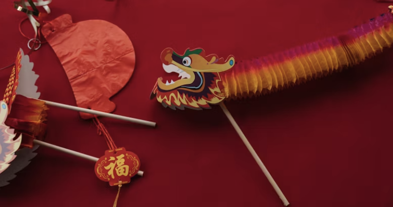 《2025年春节零售消费行业观察》：四五线级城市春节年味更浓，销售表现更好