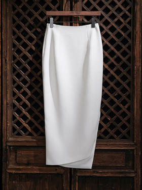 廷前观棠 | 霏霏半裙