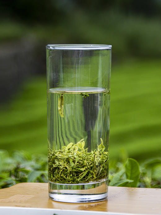 恩施 硒山翠雨 绿茶  250g/罐（方罐装） 商品图1