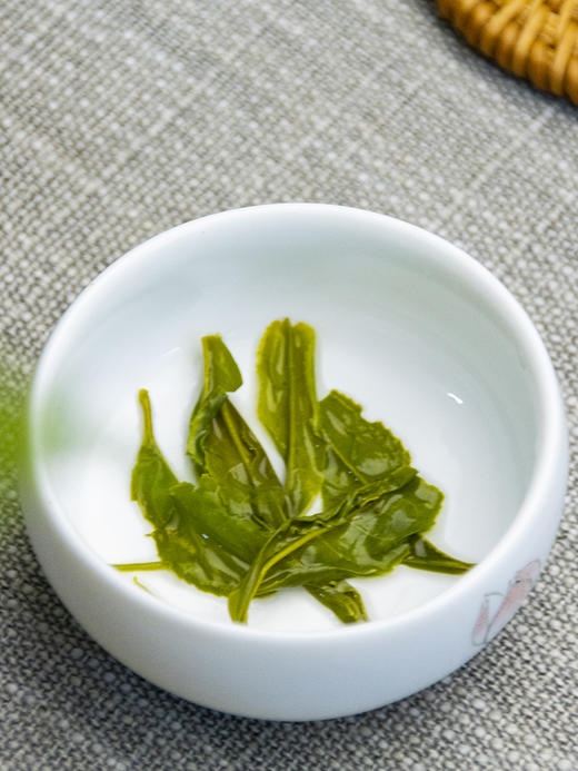 恩施 硒山翠雨绿茶(袋装） 商品图3