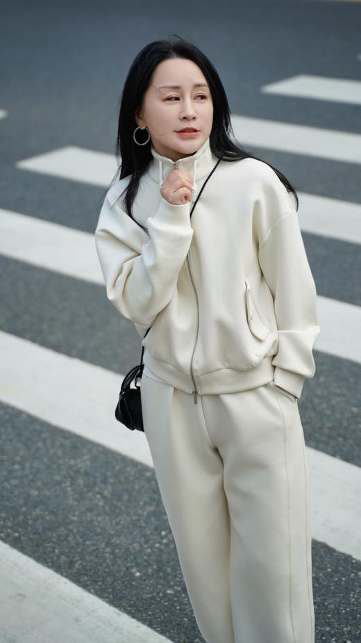 现货不补 臣禾	【空气棉套装】 立翻领休闲卫衣休闲裤	JZ251010415 卡码拍小 商品图5