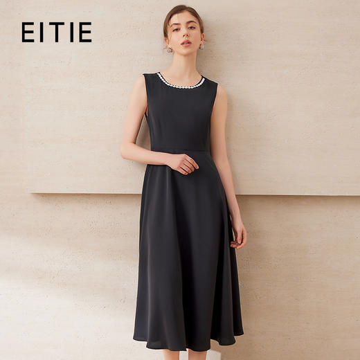 EITIE爱特爱轻礼服钉珠圆领无袖收腰大裙摆黑色连衣裙夏新款B2507618 商品图0
