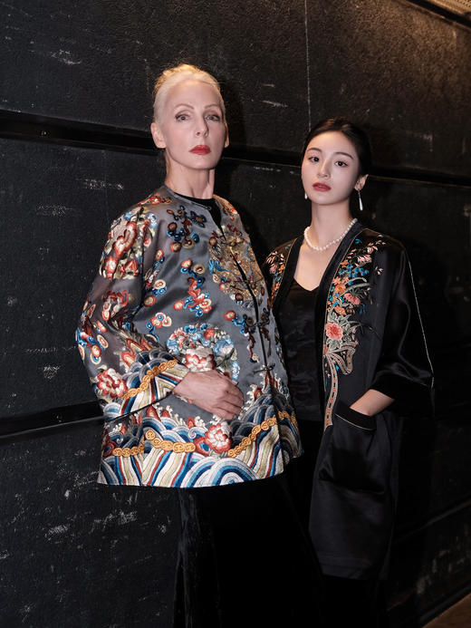 盛唐牡丹|高货-重缎真丝满绣蟒袍-唯一款[特价品](不退不换）-灰色 商品图8