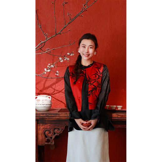 【抖音专属】新中式马甲（25704126水华朱高定款） 商品图0