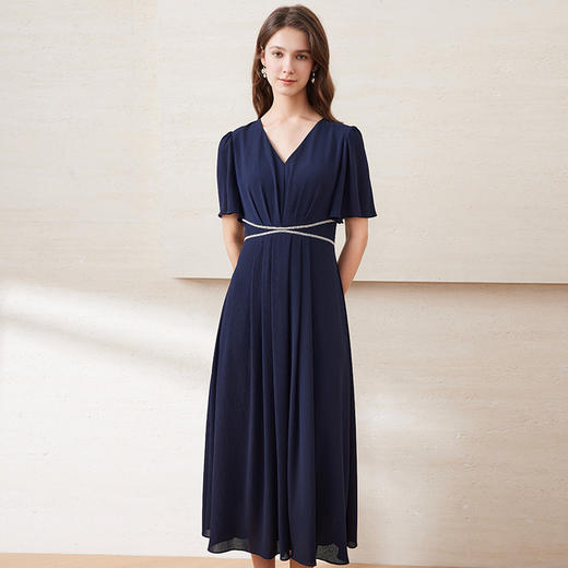 EITIE连衣裙B2507642 商品图3