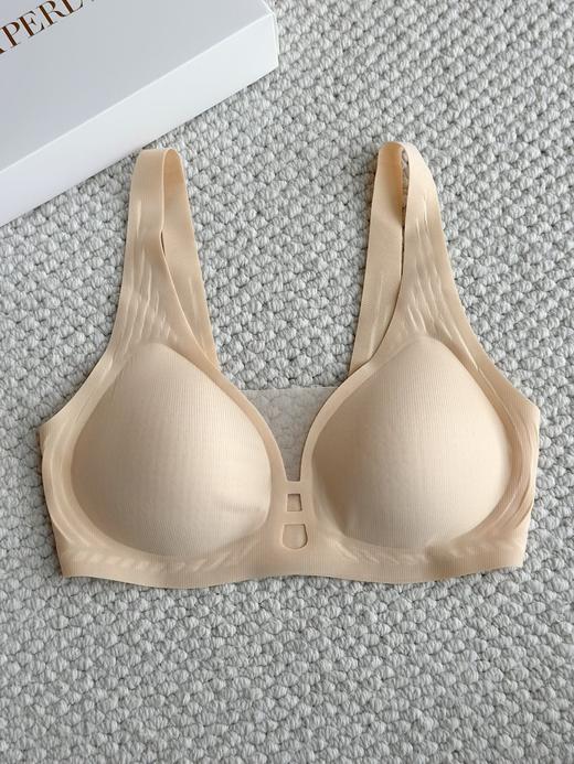 321-2 LA 新款超薄凉感 夏款无痕文胸 稳定兜的住 很舒服 商品图9