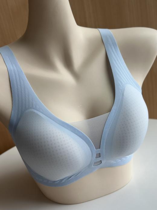 321-2 LA 新款超薄凉感 夏款无痕文胸 稳定兜的住 很舒服 商品图3