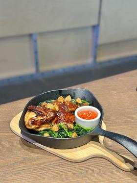 黄油菠菜蒜香烤鸡【经典爆品】