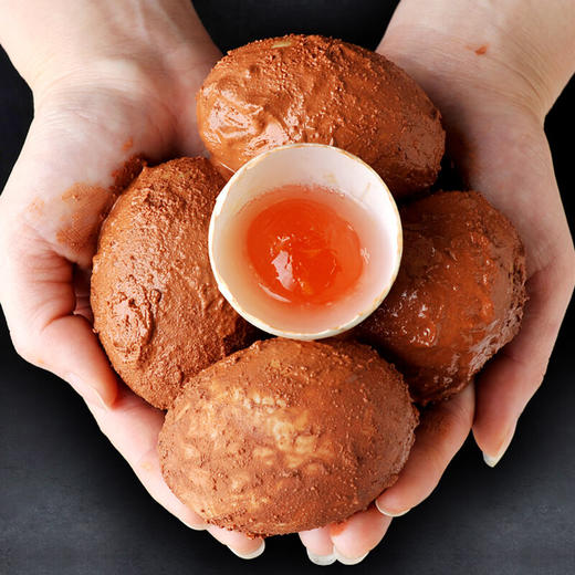 【严选】【黄泥腌制 起沙流油 蛋白细嫩】离湖红泥（生）咸鸭蛋6枚/10枚装(单枚60-70g）（厂家直发） 商品图0