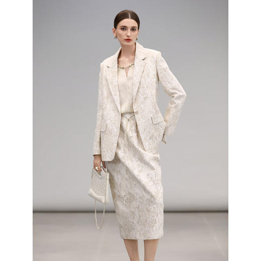 【限时秒杀】COCOBELLA新中式重工肌理浮雕提花半身裙国风棉麻通勤长裙HS0032 商品图4